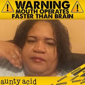 Meet your Posher, Yvette